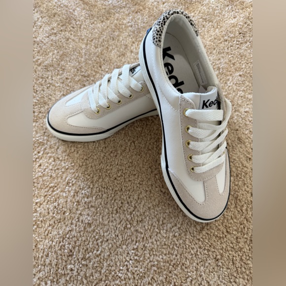 NWOT Keds White and Black Sneakers - Picture 2 of 6